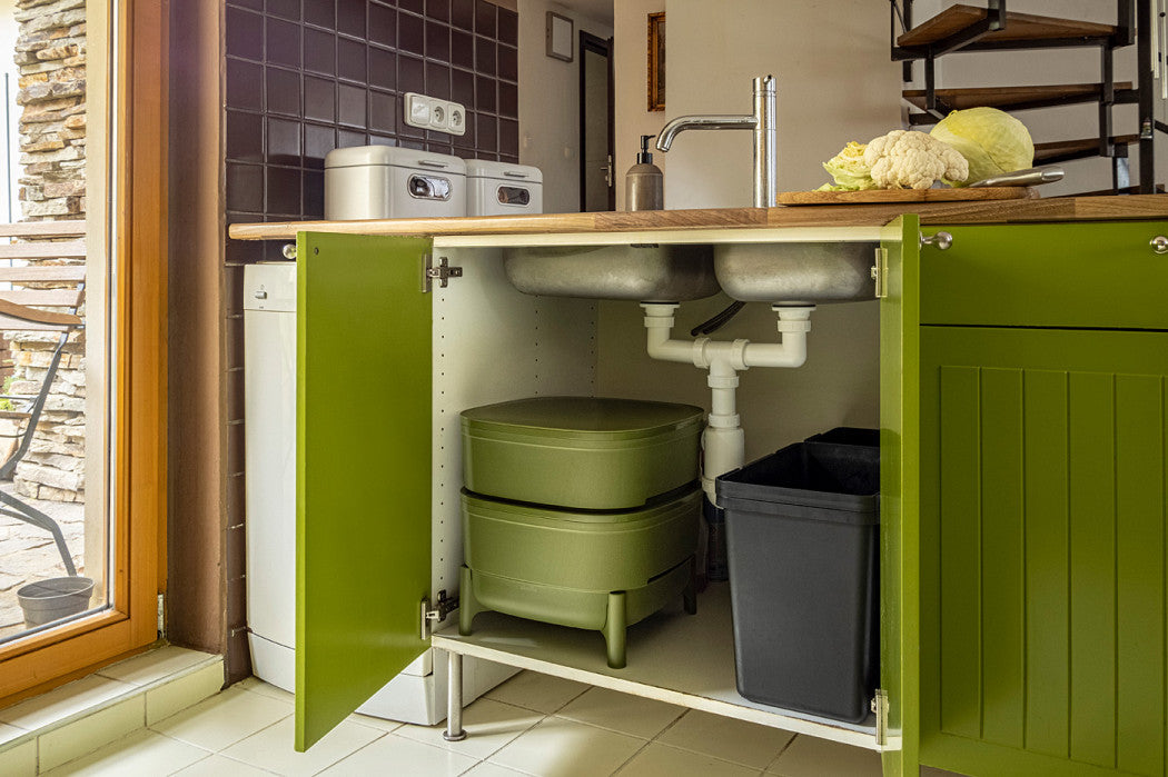 Compact Cold-Weather Composting Options